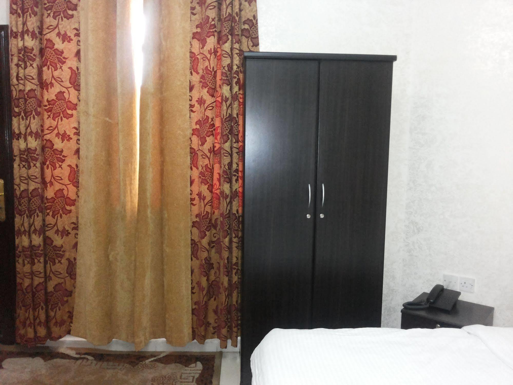 Gulf Hotel Apartment الخليج للشقق الفندقية Maskat Exteriér fotografie